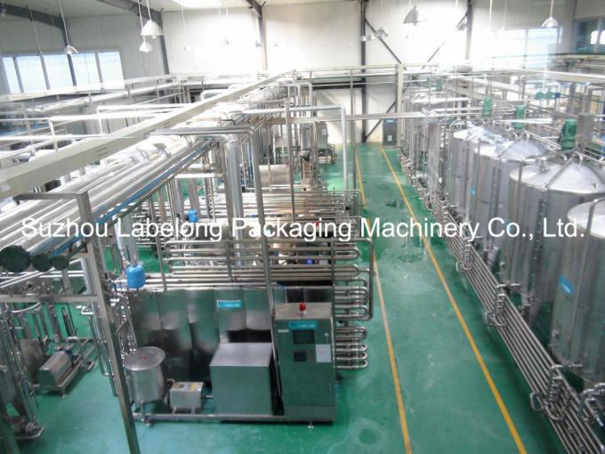 machine à étiquettes adhésive de bouteille ronde de la capacité 6000bph avec le prix de vente d'usine